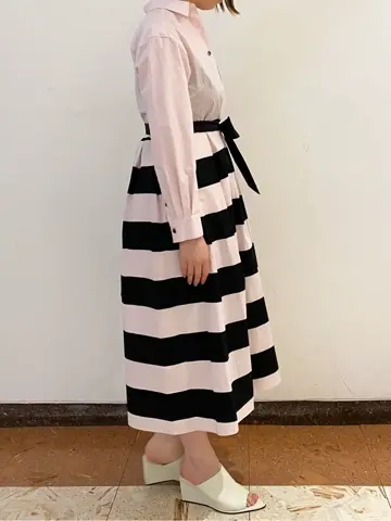 GRACE CONTINENTAL The Banquet mikiho コーディネート画像