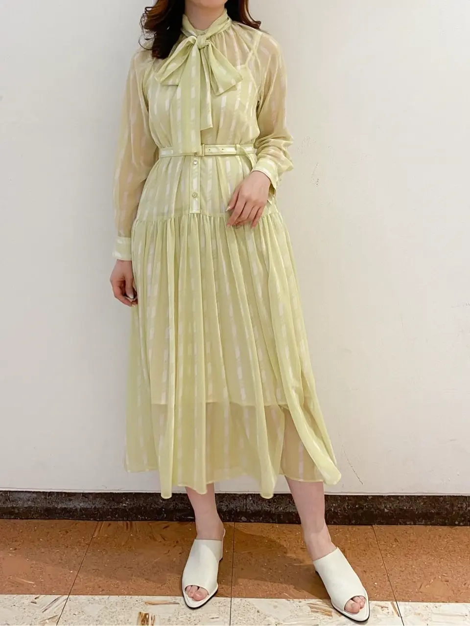 GRACE CONTINENTAL The Banquet mikiho コーディネート画像