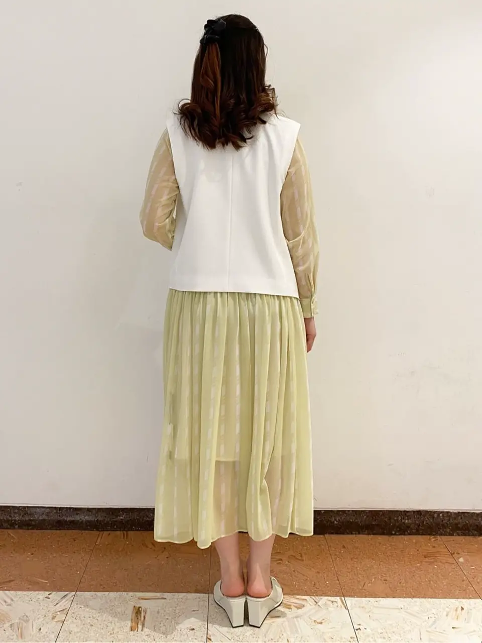 GRACE CONTINENTAL The Banquet mikiho コーディネート画像