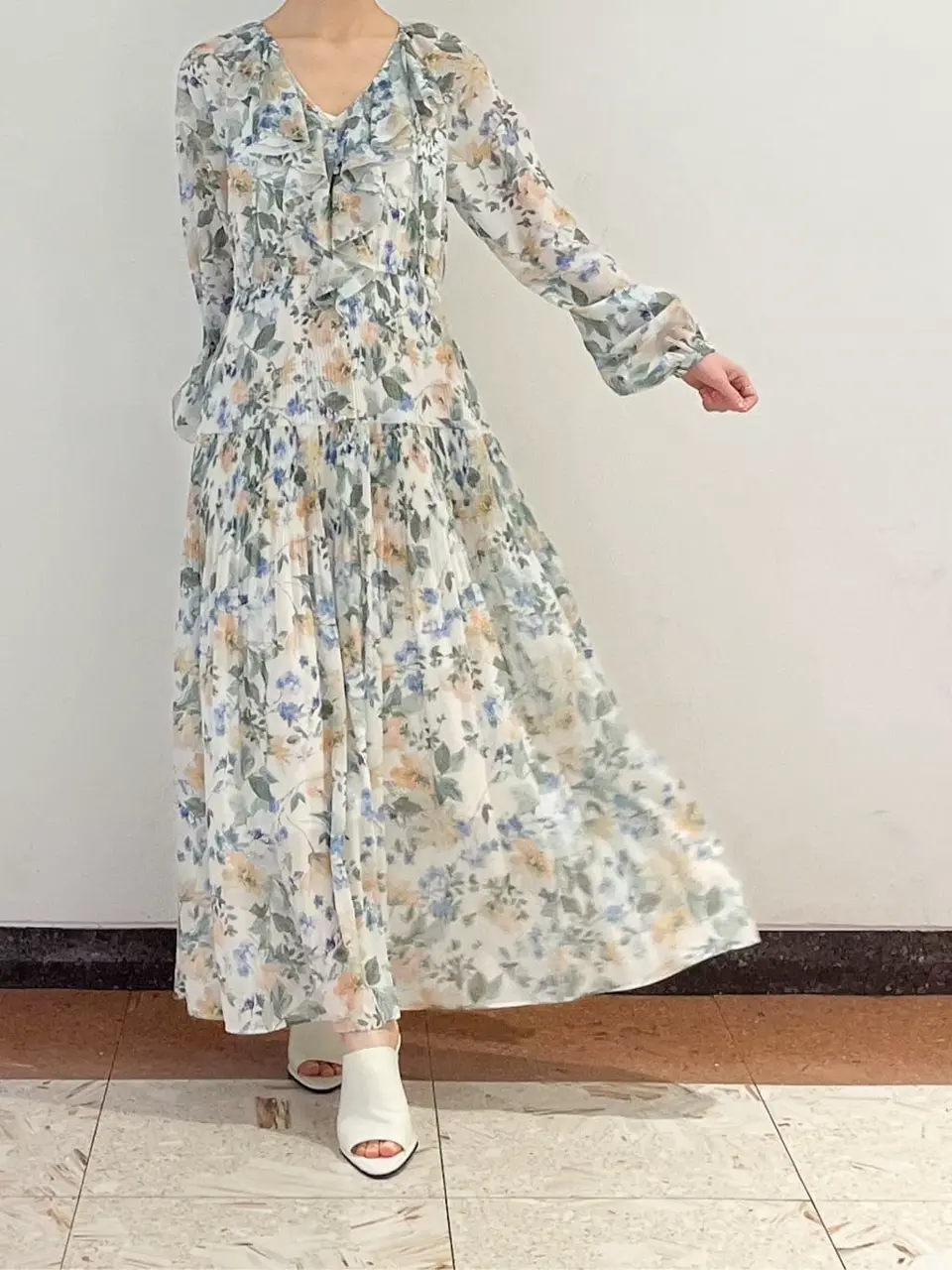 GRACE CONTINENTAL The Banquet yuri コーディネート画像