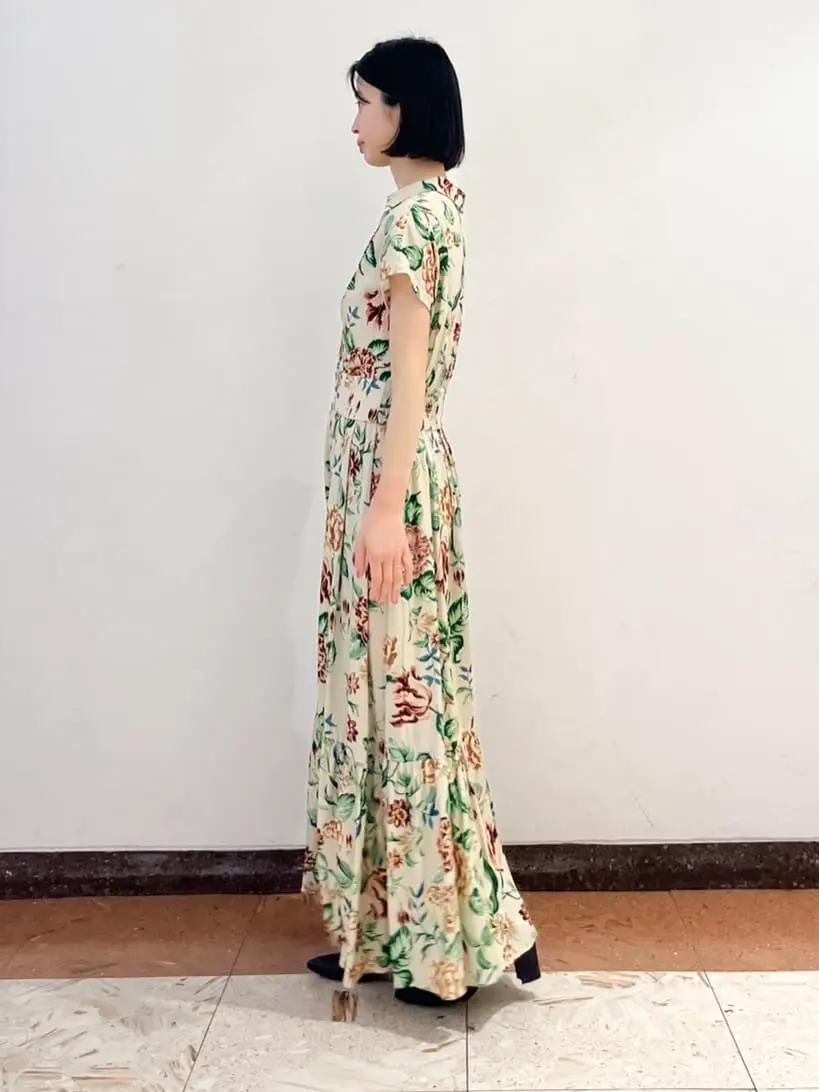 GRACE CONTINENTAL The Banquet yuri コーディネート画像