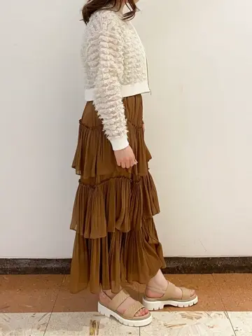 GRACE CONTINENTAL The Banquet mikiho コーディネート画像