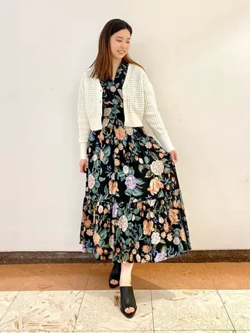 GRACE CONTINENTAL The Banquet mikiho コーディネート画像