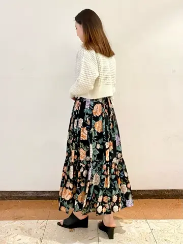 GRACE CONTINENTAL The Banquet mikiho コーディネート画像