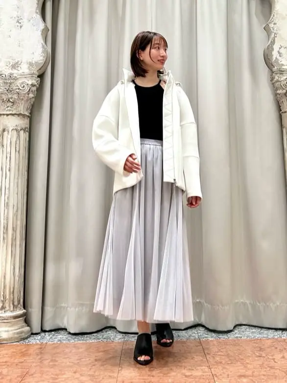 GRACE CONTINENTAL The Banquet eri コーディネート画像