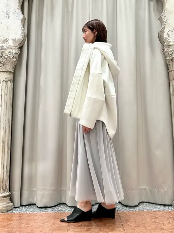 GRACE CONTINENTAL The Banquet eri コーディネート画像