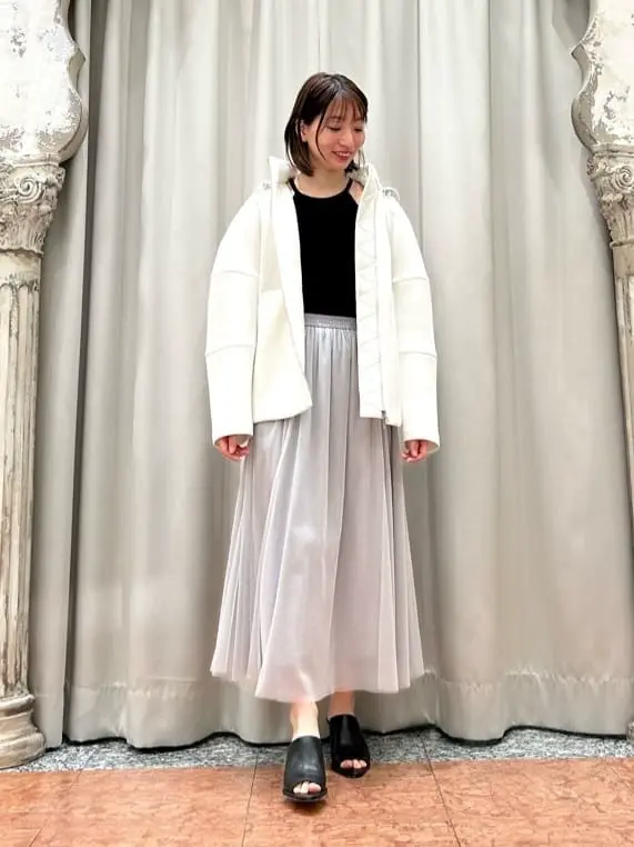 GRACE CONTINENTAL The Banquet eri コーディネート画像