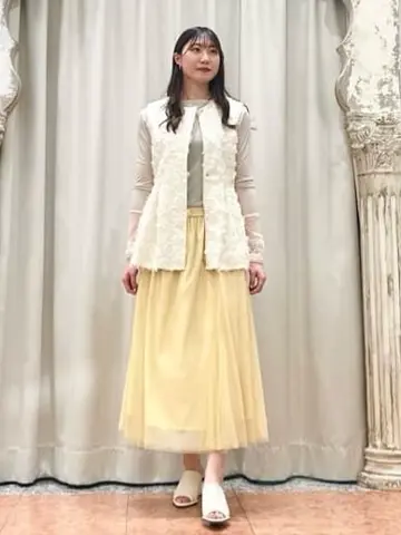 GRACE CONTINENTAL The Banquet 遠藤　みずき コーディネート画像