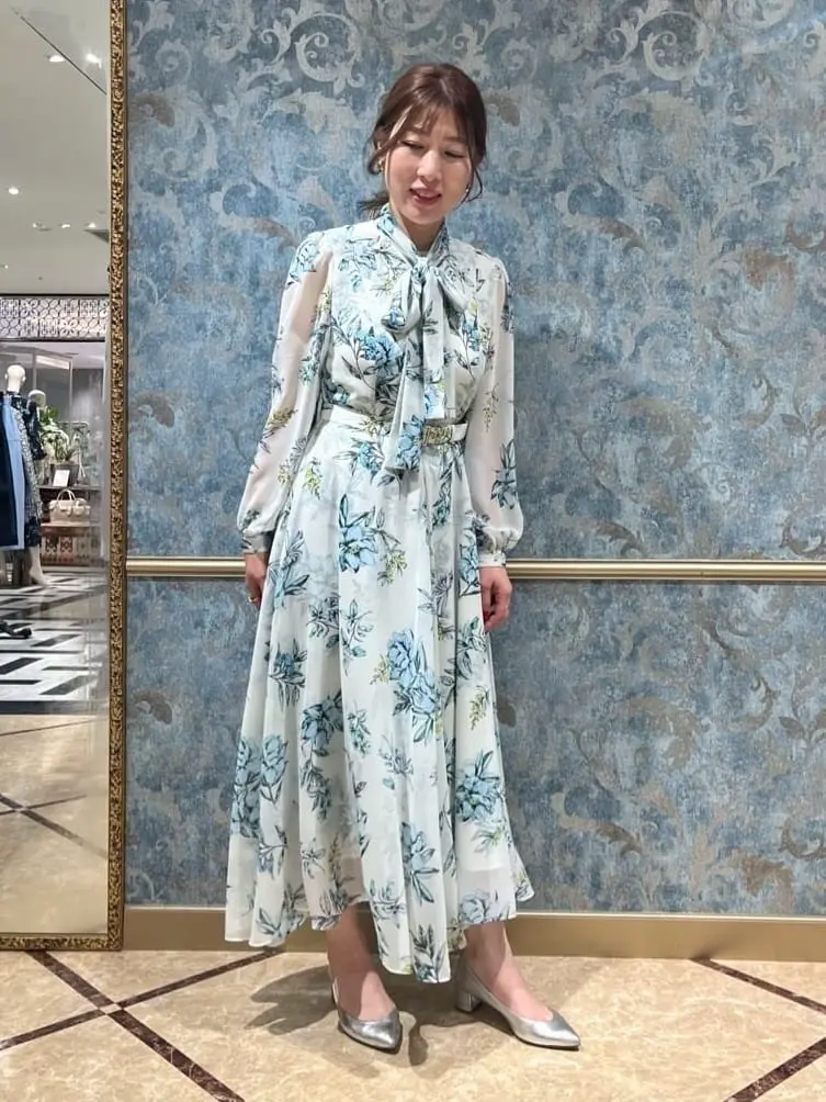 GRACE CONTINENTAL The Banquet 泉　智子 コーディネート画像