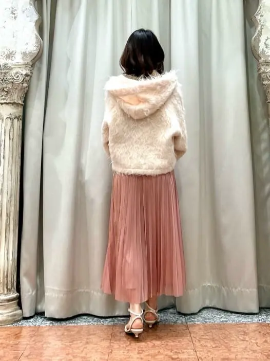 GRACE CONTINENTAL The Banquet eri コーディネート画像