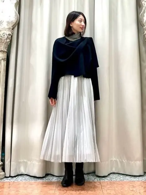 GRACE CONTINENTAL The Banquet eri コーディネート画像