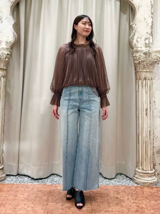 GRACE CONTINENTAL The Banquet 遠藤　みずき コーディネート画像