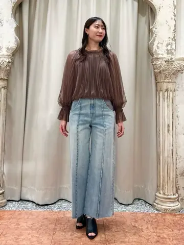 GRACE CONTINENTAL The Banquet 遠藤　みずき コーディネート画像