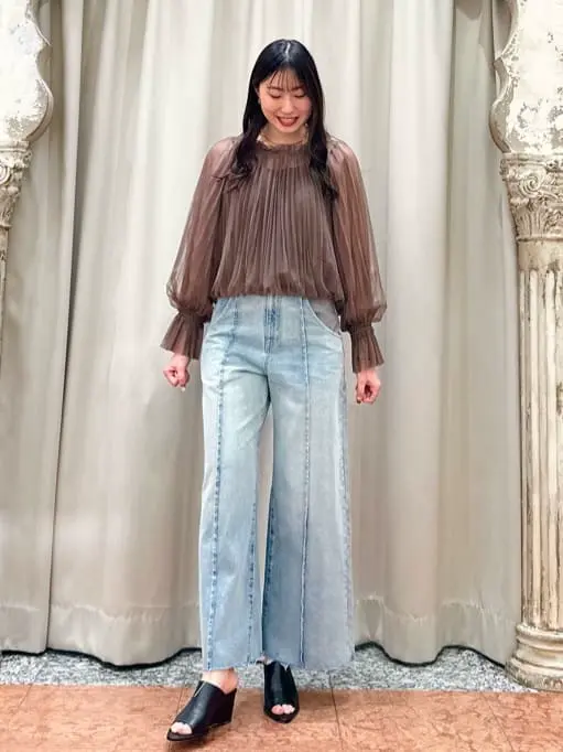 GRACE CONTINENTAL The Banquet 遠藤　みずき コーディネート画像