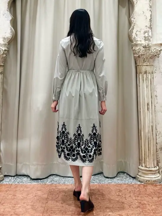 GRACE CONTINENTAL The Banquet 遠藤　みずき コーディネート画像