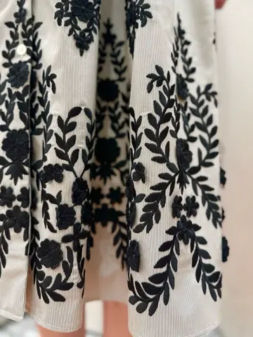 GRACE CONTINENTAL The Banquet 遠藤　みずき コーディネート画像