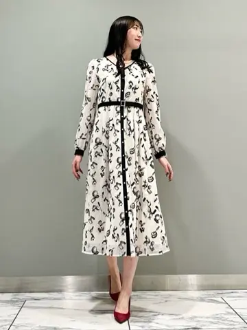 GRACE CONTINENTAL The Banquet 遠藤　みずき コーディネート画像