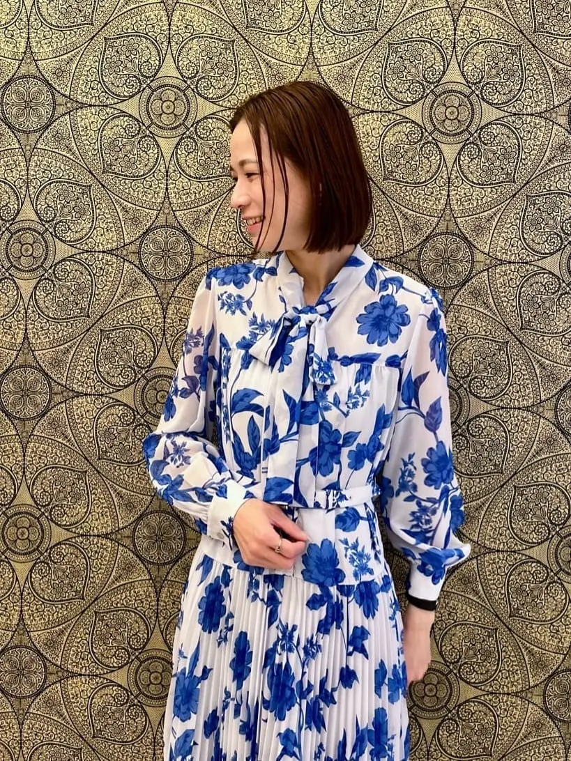 GRACE CONTINENTAL The Banquet 亀田 未希 コーディネート画像