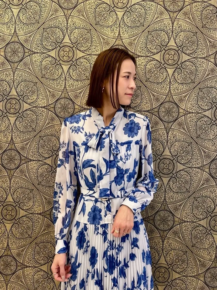 GRACE CONTINENTAL The Banquet 亀田 未希 コーディネート画像