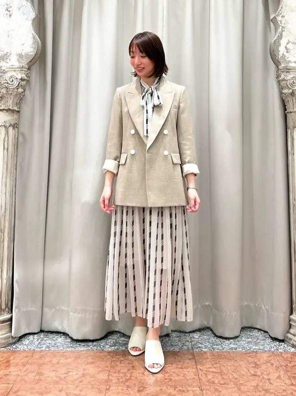 GRACE CONTINENTAL The Banquet eri コーディネート画像