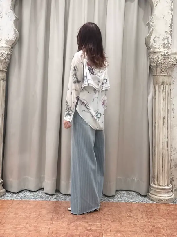 GRACE CONTINENTAL The Banquet 関谷　真琴 コーディネート画像