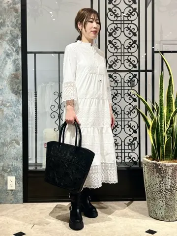 GRACE CONTINENTAL The Banquet 泉　智子 コーディネート画像