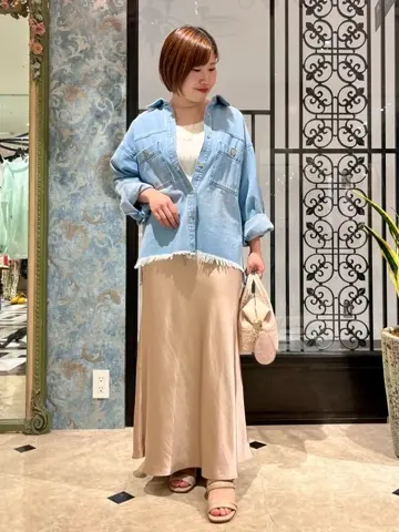 GRACE CONTINENTAL The Banquet 吉永　ひかる コーディネート画像