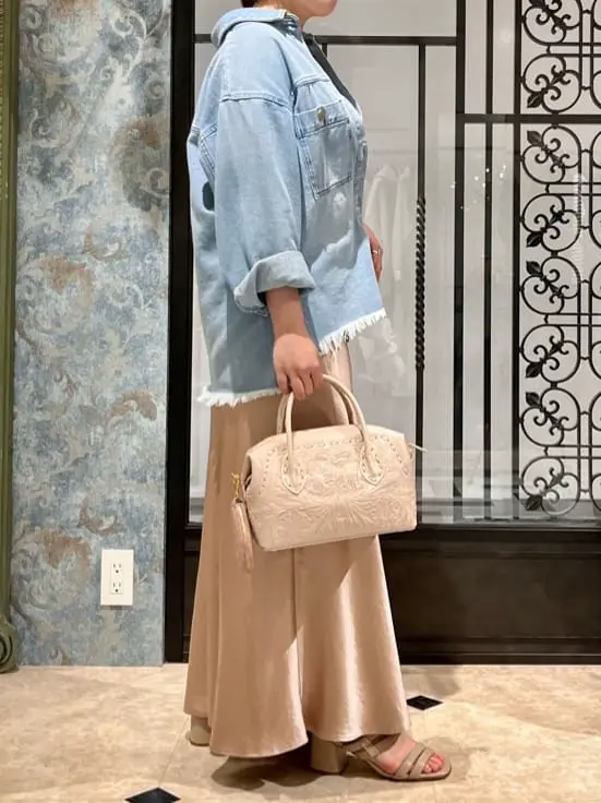 GRACE CONTINENTAL The Banquet 吉永　ひかる コーディネート画像