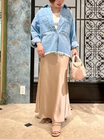 GRACE CONTINENTAL The Banquet 吉永　ひかる コーディネート画像