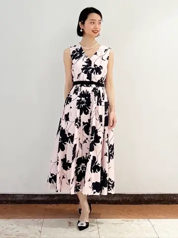 GRACE CONTINENTAL The Banquet yuri コーディネート画像