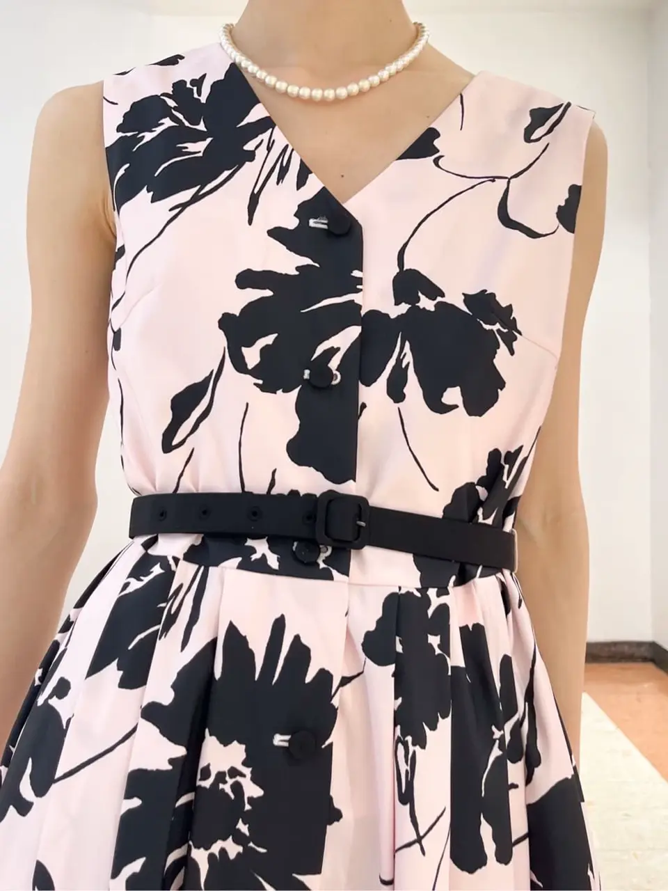 GRACE CONTINENTAL The Banquet yuri コーディネート画像