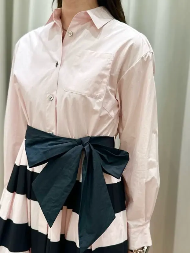 GRACE CONTINENTAL The Banquet 遠藤　みずき コーディネート画像