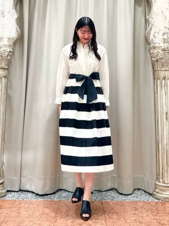 GRACE CONTINENTAL The Banquet 遠藤　みずき コーディネート画像