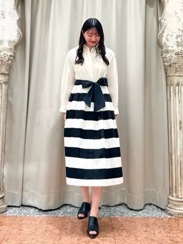 GRACE CONTINENTAL The Banquet 遠藤　みずき コーディネート画像