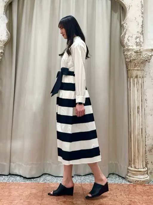 GRACE CONTINENTAL The Banquet 遠藤　みずき コーディネート画像