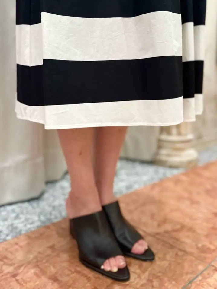 GRACE CONTINENTAL The Banquet 遠藤　みずき コーディネート画像