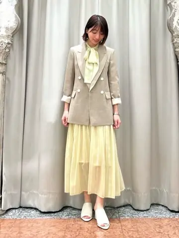 GRACE CONTINENTAL The Banquet eri コーディネート画像