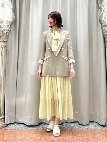 GRACE CONTINENTAL The Banquet eri コーディネート画像