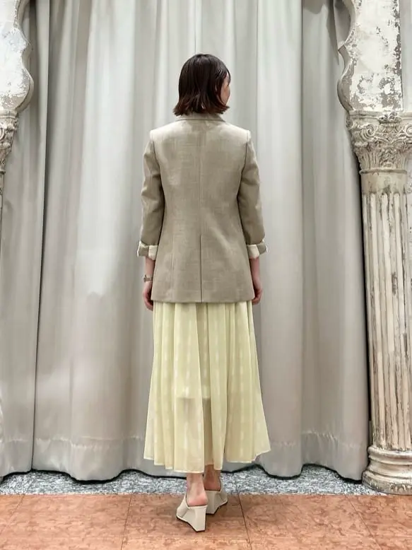 GRACE CONTINENTAL The Banquet eri コーディネート画像