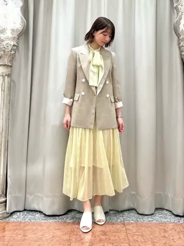 GRACE CONTINENTAL The Banquet eri コーディネート画像