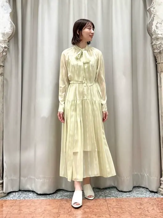 GRACE CONTINENTAL The Banquet eri コーディネート画像