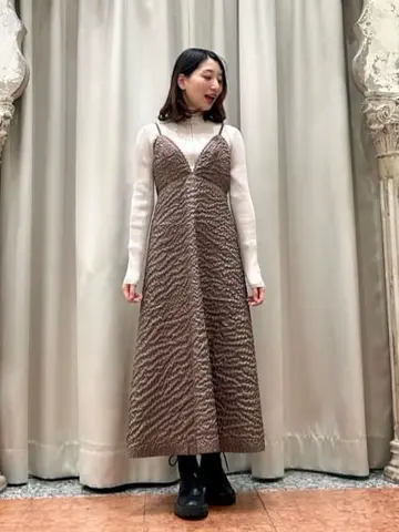 GRACE CONTINENTAL The Banquet eri コーディネート画像