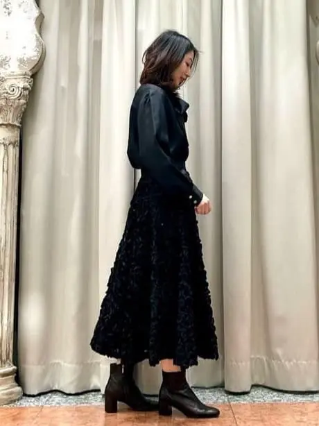 GRACE CONTINENTAL The Banquet eri コーディネート画像