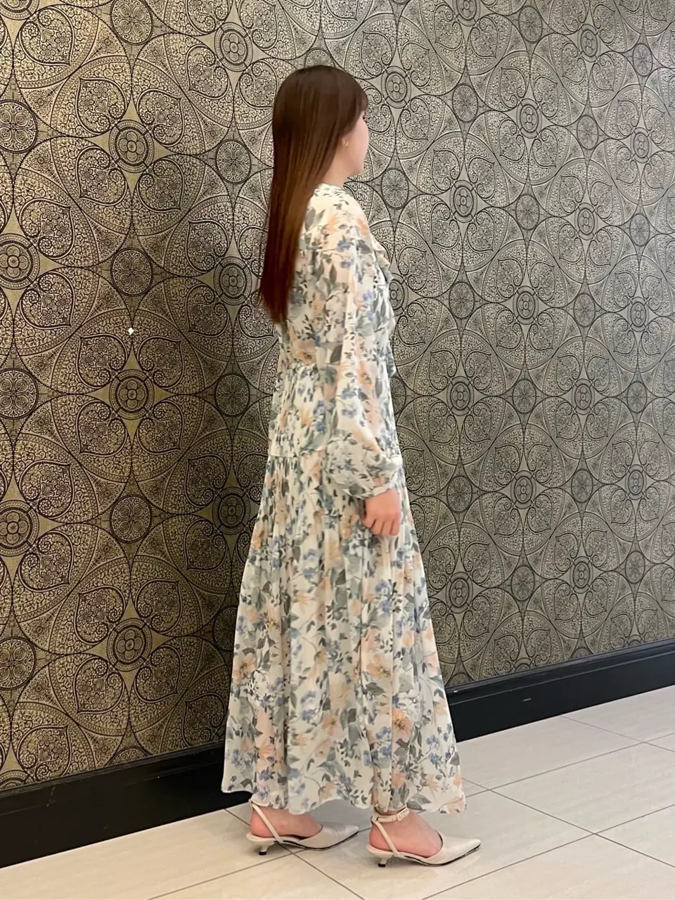 GRACE CONTINENTAL The Banquet 赤坂 梨来 コーディネート画像