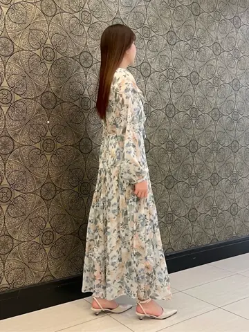 GRACE CONTINENTAL The Banquet 赤坂 梨来 コーディネート画像