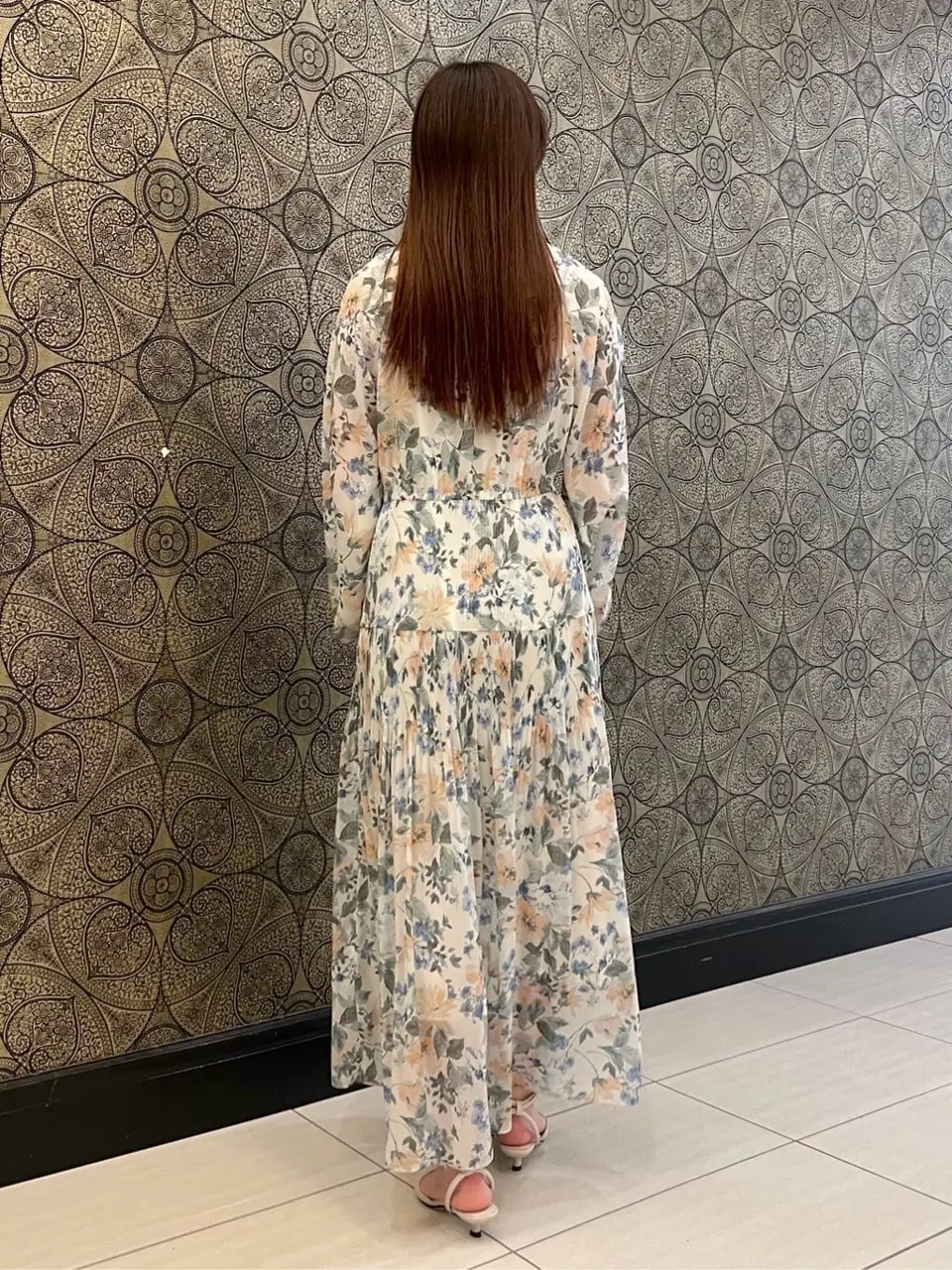 GRACE CONTINENTAL The Banquet 赤坂 梨来 コーディネート画像