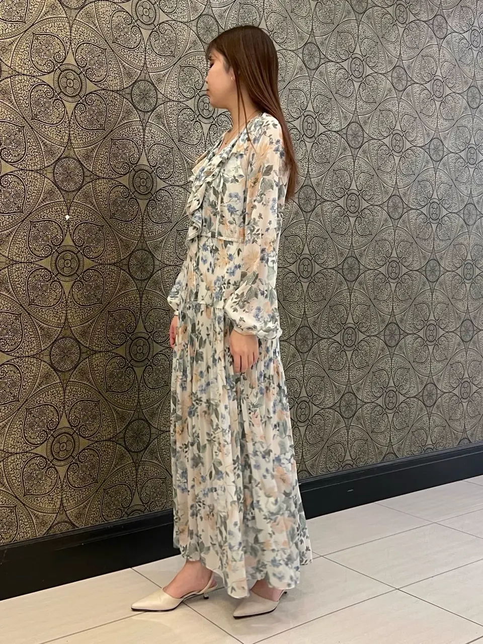 GRACE CONTINENTAL The Banquet 赤坂 梨来 コーディネート画像