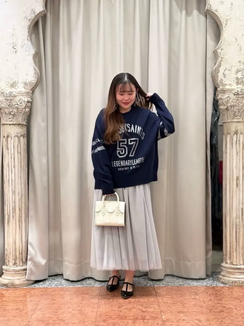  中根　里帆 コーディネート画像