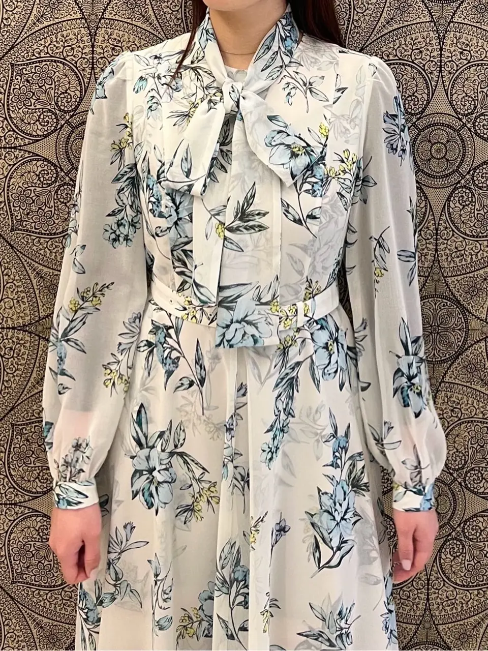 GRACE CONTINENTAL The Banquet 赤坂 梨来 コーディネート画像