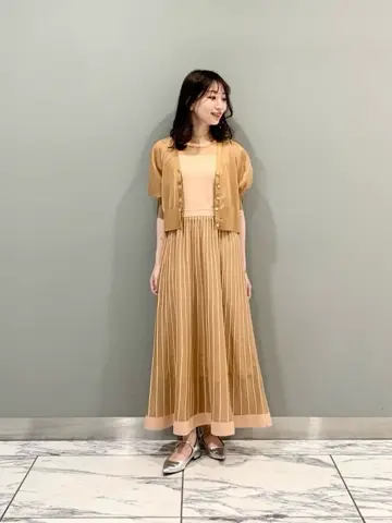 GRACE CONTINENTAL The Banquet eri コーディネート画像